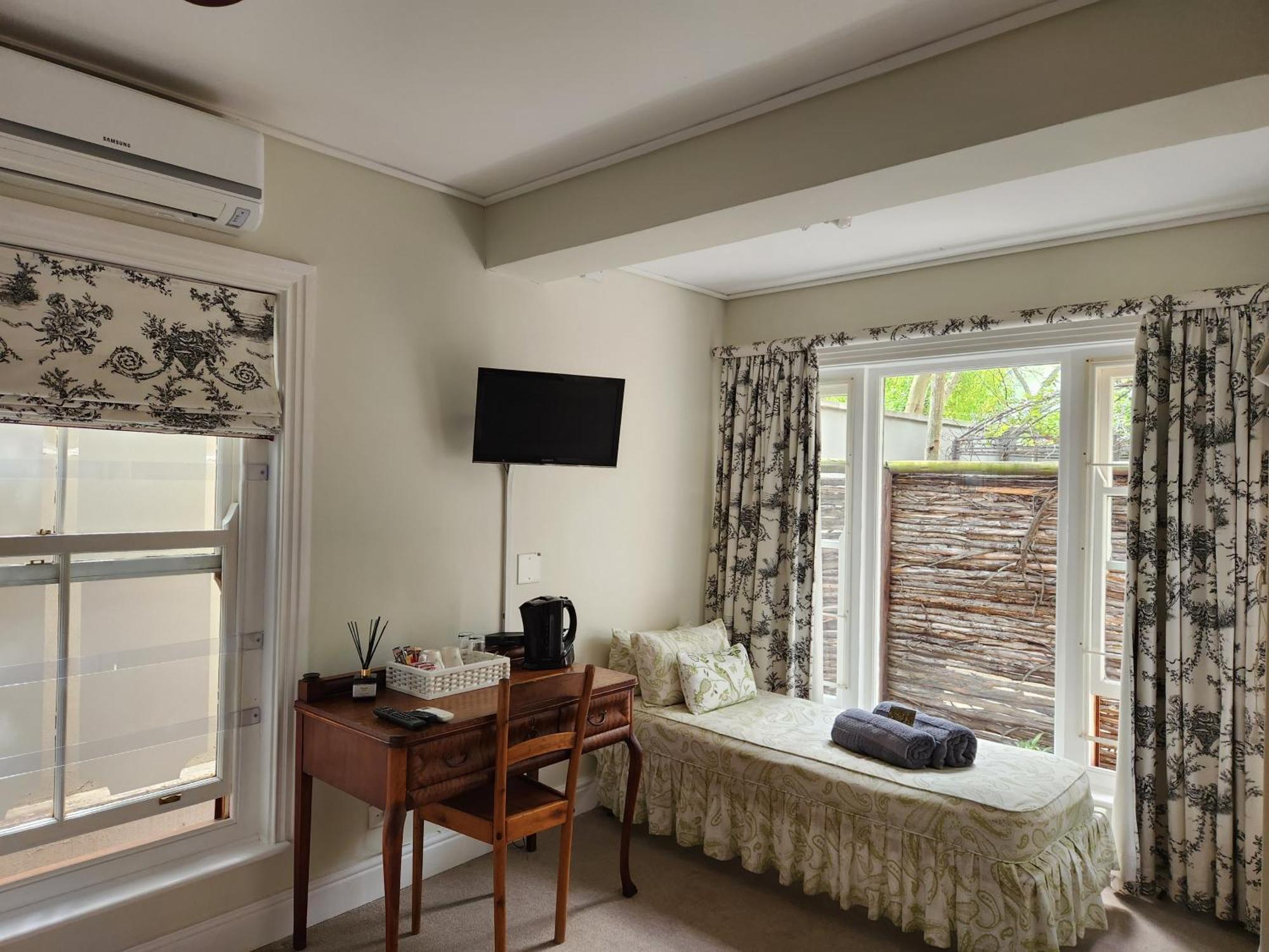 St Aidan'S Manor Hotel Grahamstown Phòng bức ảnh